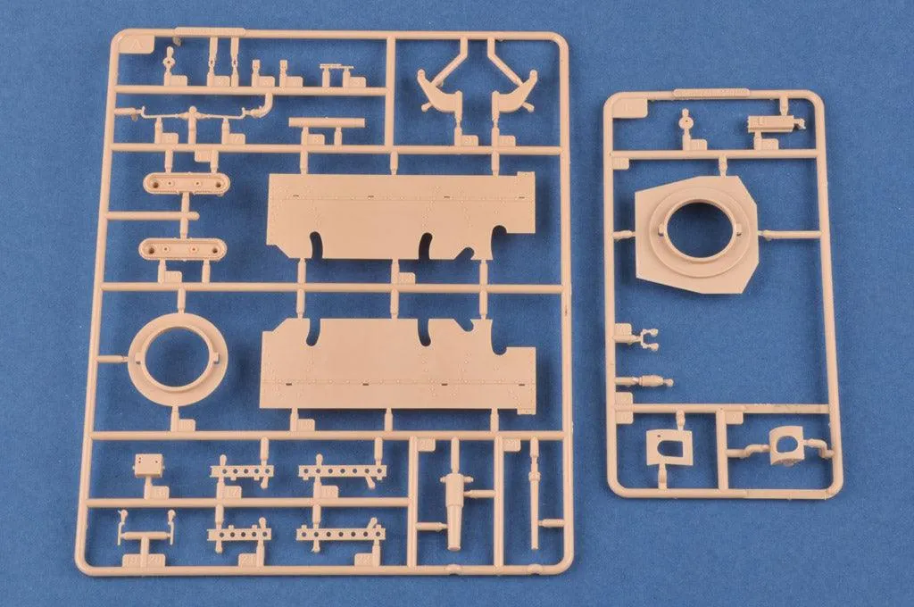 1/35 Hobby Boss Soviet D-38 Tank 84517