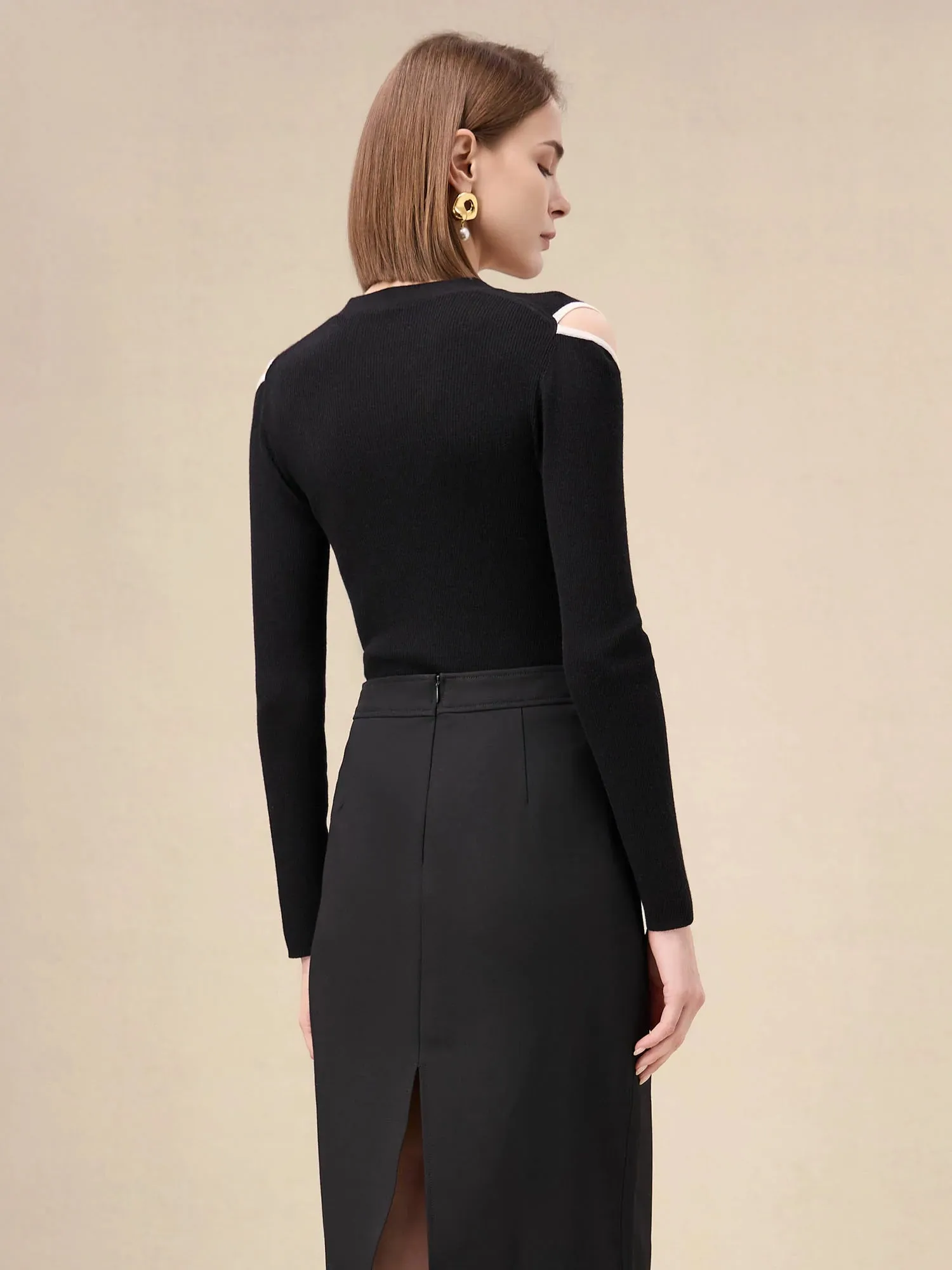 Amoretu Wool & Silk Contrasting Off Shoulder Cardigan