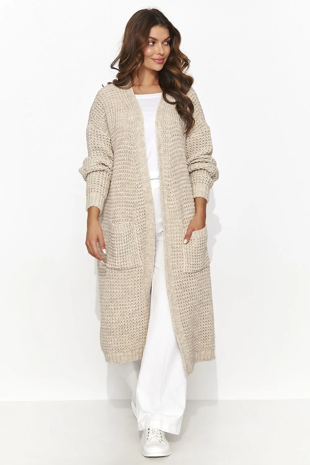 Lightweight Women's Cardigan With Slip Pockets