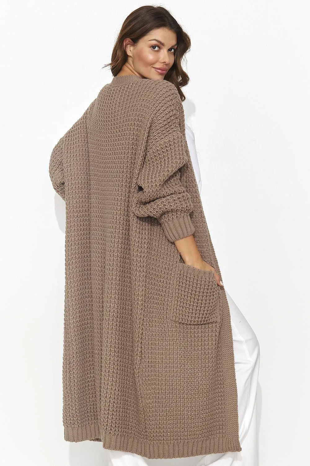 Lightweight Women's Cardigan With Slip Pockets