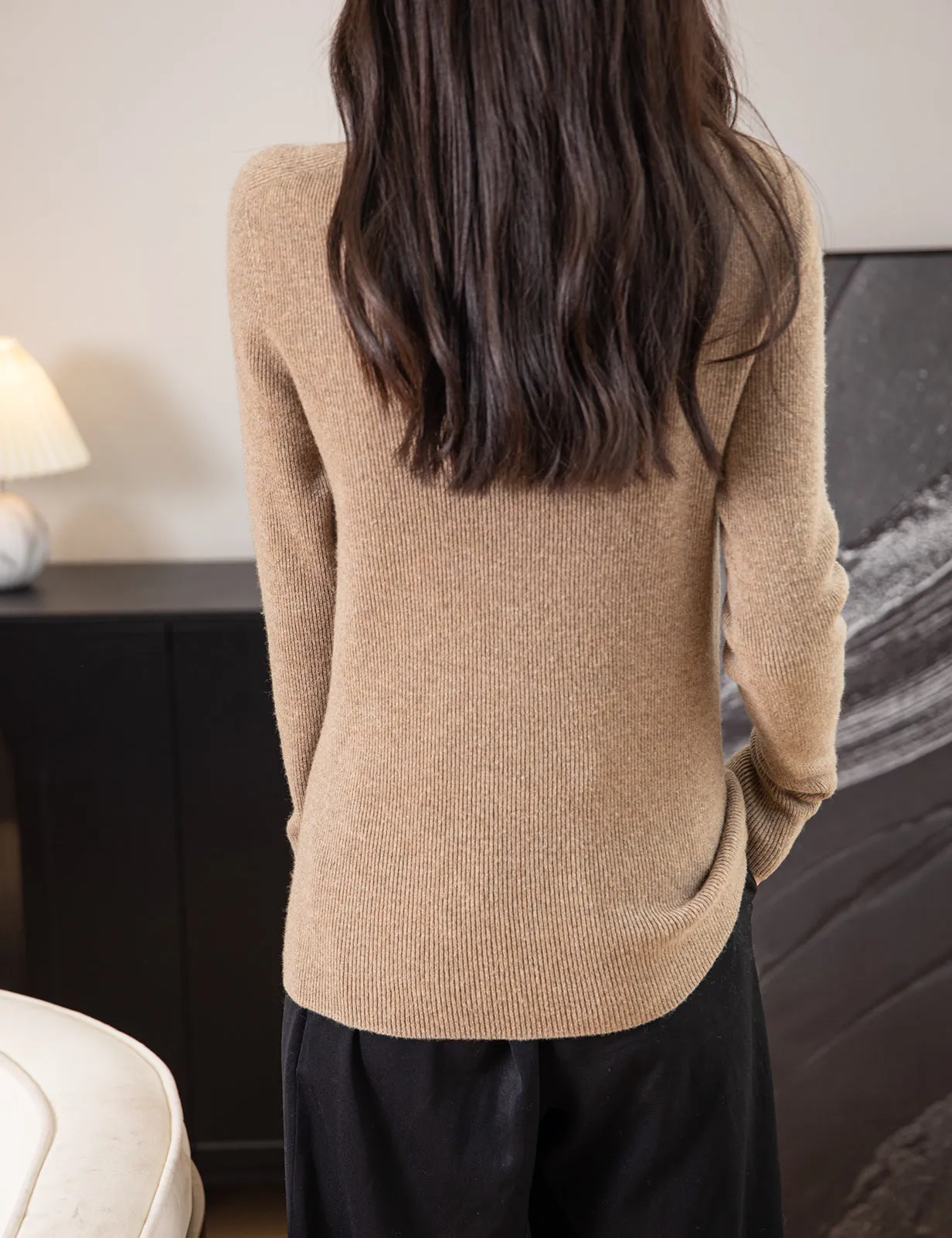 Ruby Woman Long Sleeve Knitted Sweater