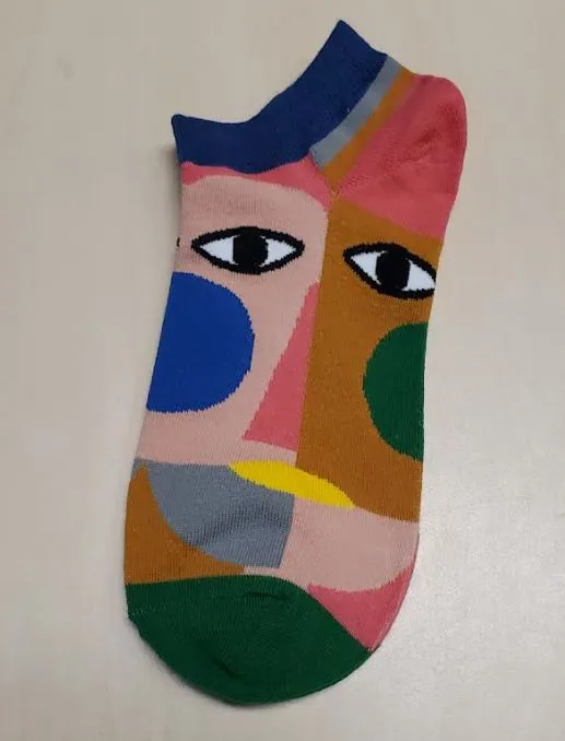 SF424 Colorful Festive Faces Low Cut Socks