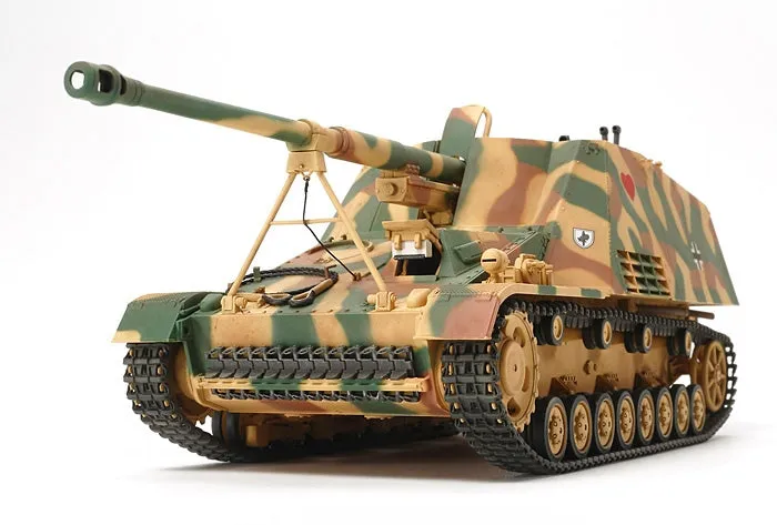Tamiya 35335 German Nashorn Heavy Tank Destroyer 1/35 Model Kit