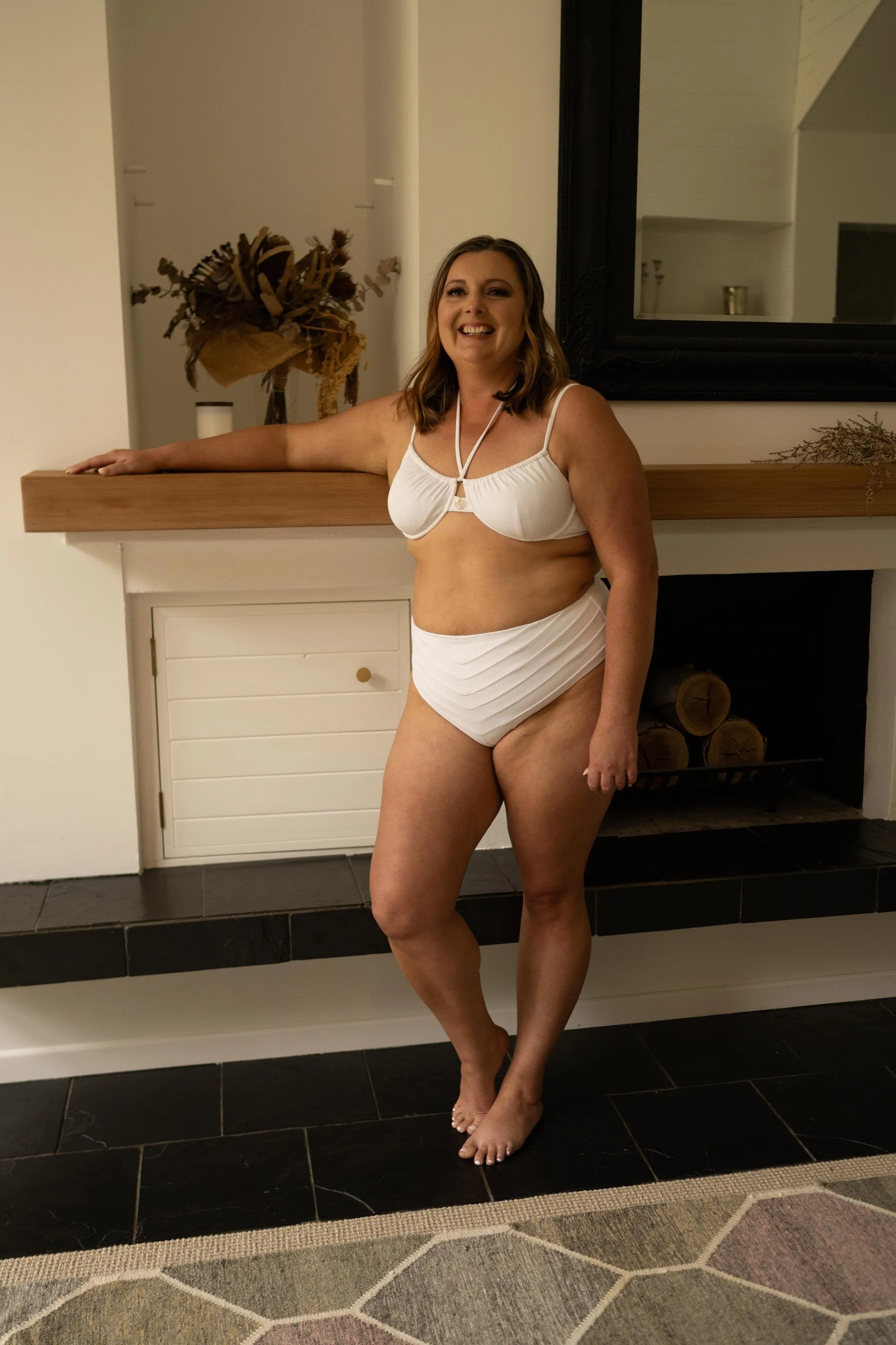 TULA Bottoms - MID CUT - WHITE RIBBED